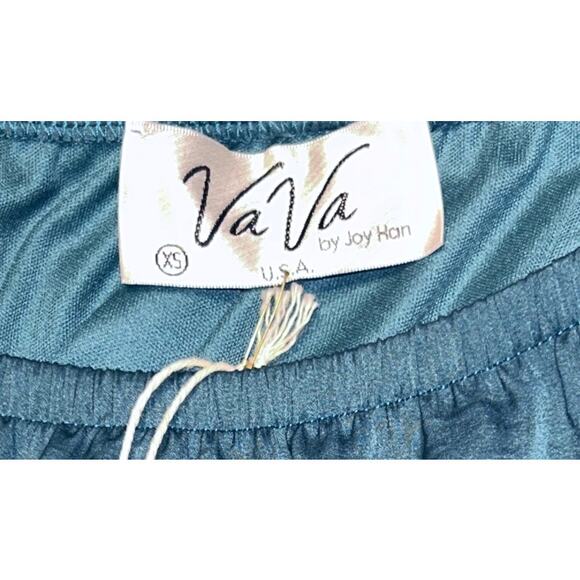 VaVa by Joy Han XS Teal Green Long Sleeve Cold Shoulder Flared Sleeve Dress - Picture 5 of 6